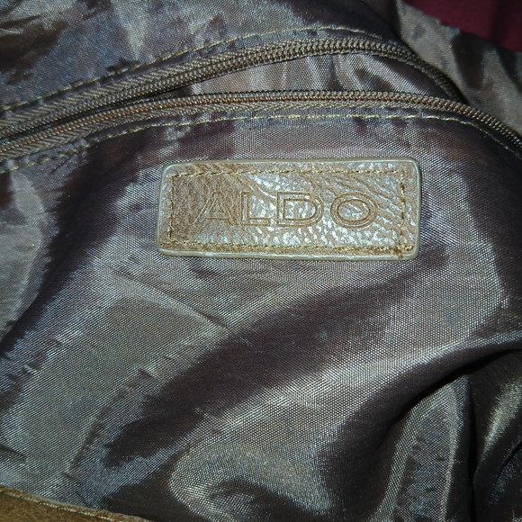 ALDO Vintage Smooth leather hobo bag. - Picture 7 of 10